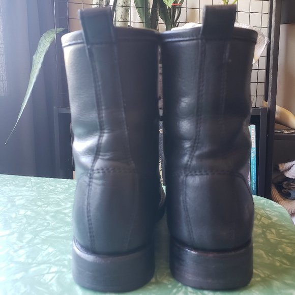 Frye Veronica Combat Boots - Black Vintage Leather - Size 7 - Picture 10 of 13